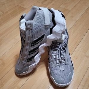 Adidas Exhibit B Size 9 Mid Basketball Shoes Grey